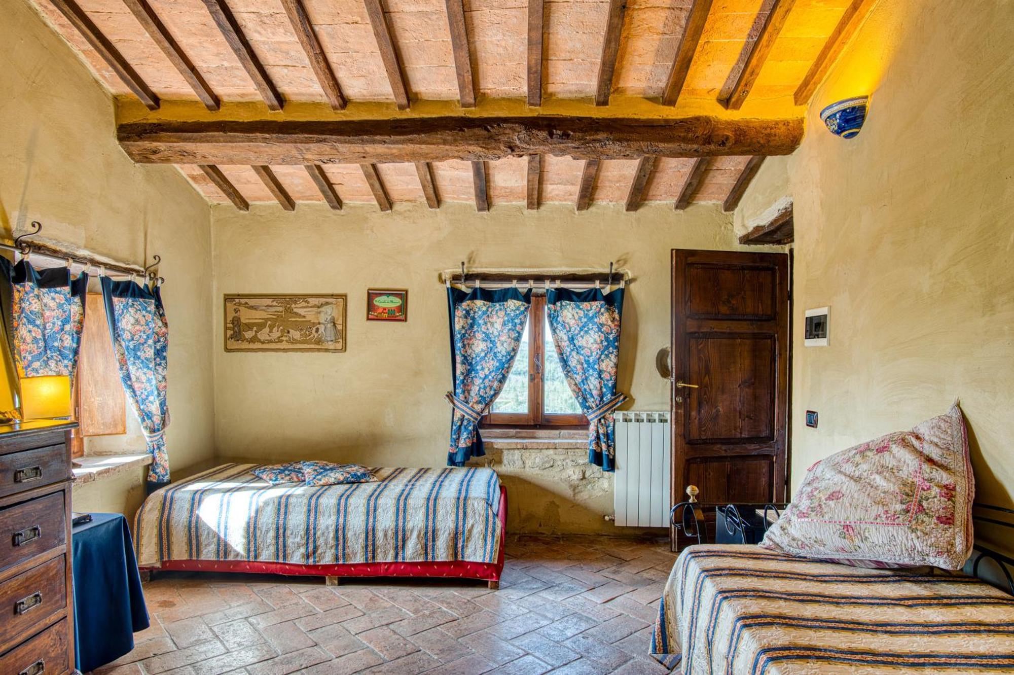 Le Buccole Country House Marsciano Exterior photo